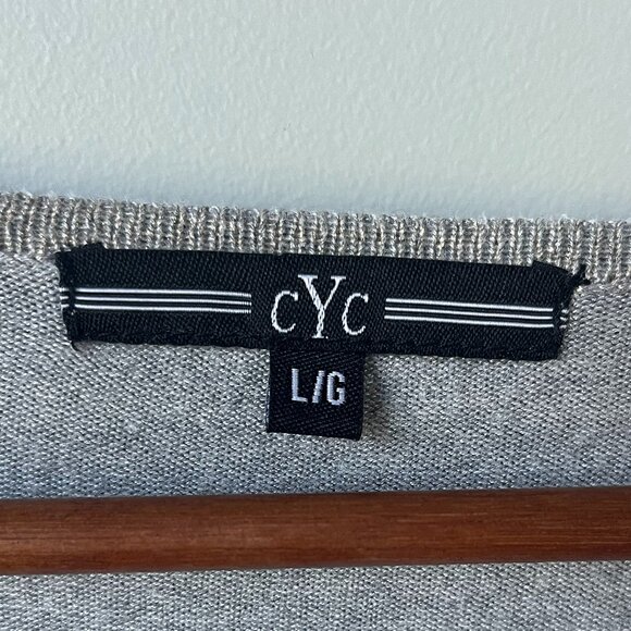 cYc Shimmery V Neck Tunic in gray size Large - Picture 4 of 6